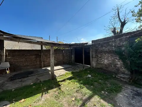 av San Martin  al 600