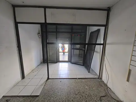 Esteban Echeverría al 6000