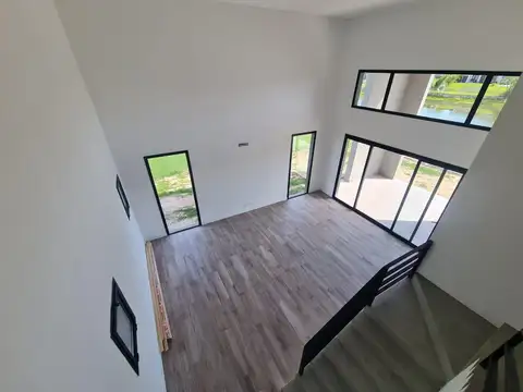 Casa en Venta en Belen De Escobar, USD 445.000