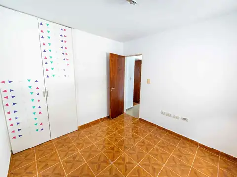 EN VENTA CASA EN ALTOS DE LA CALERA 3 DORMITORIOS