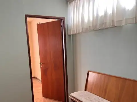 Oficina en Alquiler 25 años