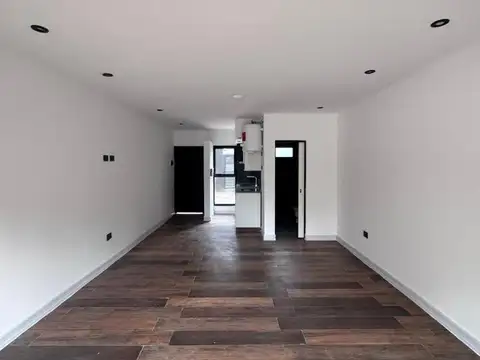 Bartolomé Mitre 800