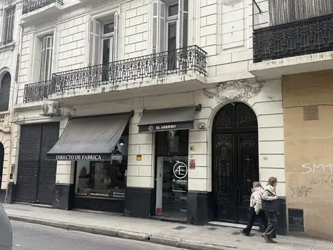 Local en alquiler en Recoleta.
