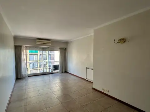 Av. Santa Fe al 2100