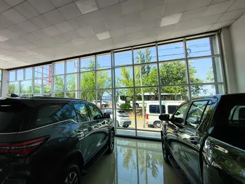 Galpón para CONCESIONARIA 850 m2 sobre RUTA 22