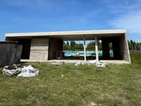 Casa en Venta en Ezeiza, USD 175.000