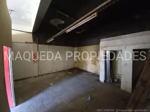 Local en Venta 48 años