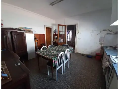 Casa 4 ambientes con 1 baño