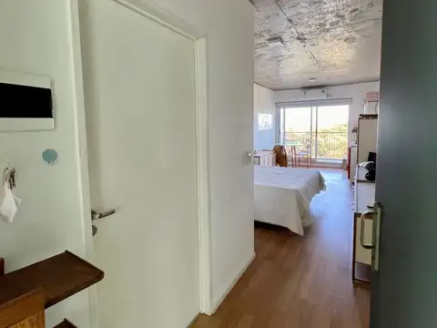 Av corrientes 6300, Piso 8