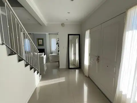 Alquiler temporal en Estancias del Pilar Año Nuevo y Enero.