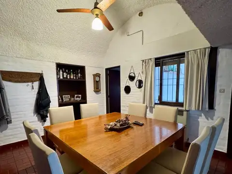 ¡Venta! Amplia y Hermosa Casa en Urca ¡Toda en una planta!