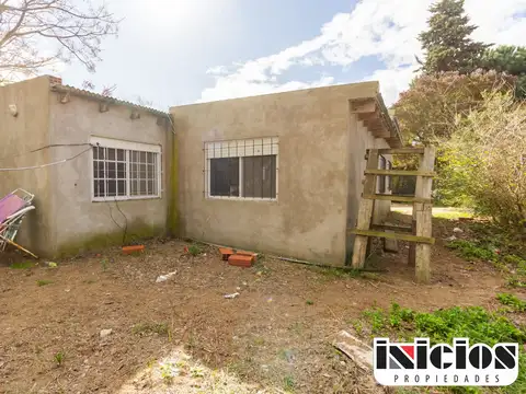 Casa: Olmos Esq. Ramos Mejia - Mar de Ajó - C1015