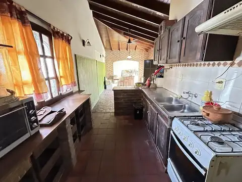 Casa en Venta en Bernal, USD 162.000