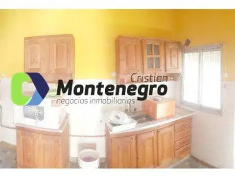 Casa - Venta - Argentina, Berazategui - Calle 151 A 3147
