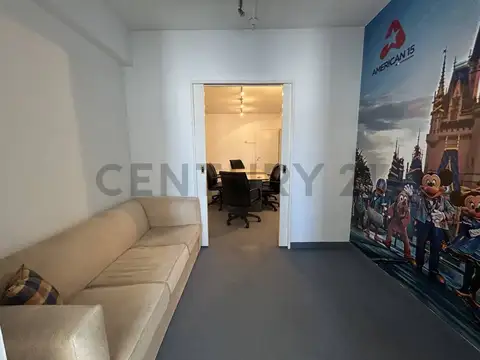 VENTA OFICINA 5 AMBIENTES EN MICROCENTRO