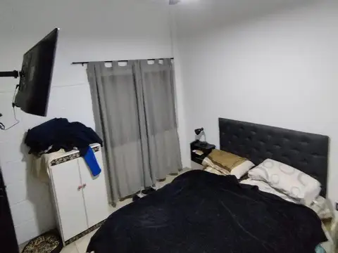 Un dormitorio amoblado con patio - 9 de julio 551