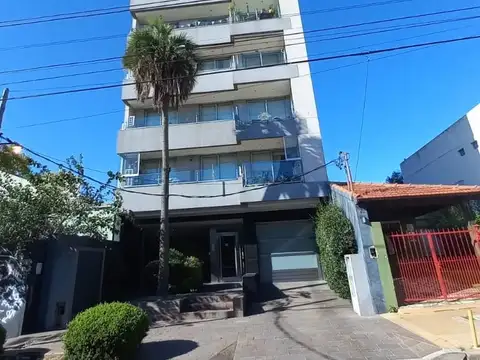 Depto. de 3 amb. en venta | Berazategui centro