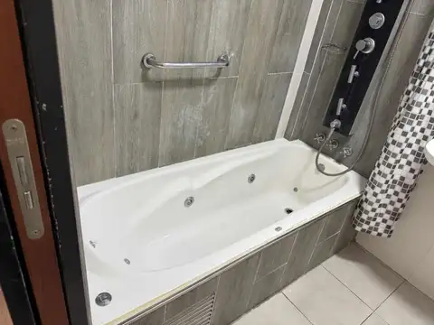 Departamento en Alquiler en Lanus Oeste, $ 700.000