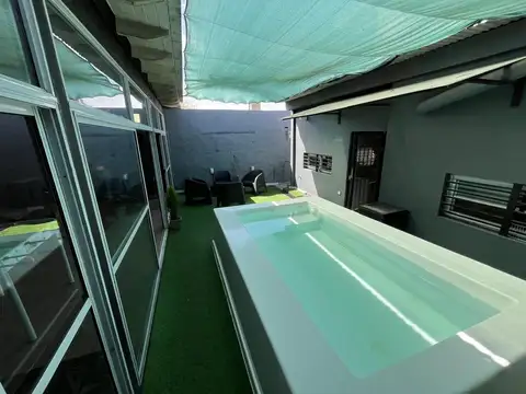 Casa a la venta  - 34/ 147 y 148 San Carlos