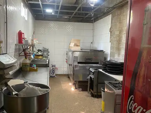 ALQUILER DE LOCAL COMERCIAL EN AV, GRAL. LEMOS-VILLA DE MAYO