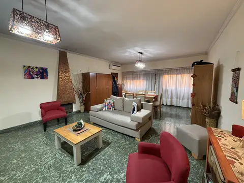 Avenida Lope De Vega 300, Piso 3