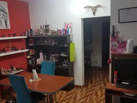 Depto Tipo Casa en Venta con 1 cochera
