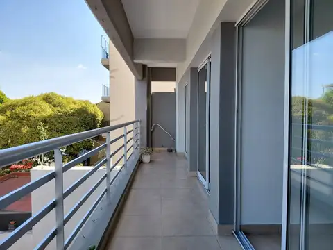 General José De San Martín 3200, Piso 2