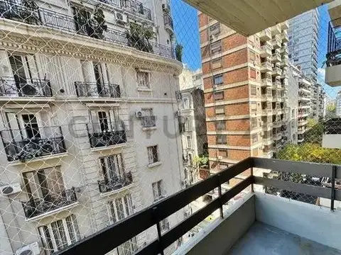 Suipacha 1200, Piso 0