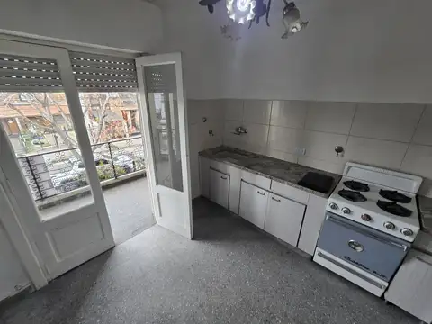 Depto Tipo Casa en Venta en Olivos, USD 155.000