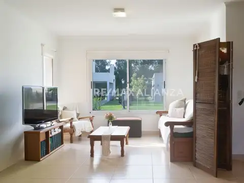 Casa en Venta en Countries y Barrios Cerrados en Esteban Echeverria, USD 229.000