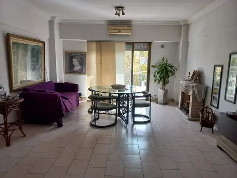 Departamento en Venta en Flores, USD 130.000