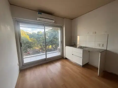 Departamento en Alquiler en Chacarita, $ 570.000
