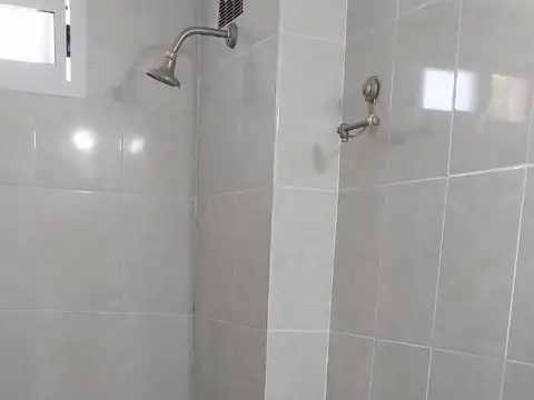 Departamento en Alquiler en Centro Sur, $ 790.000