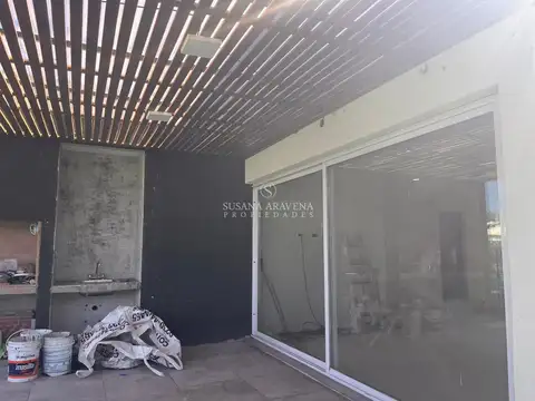 Casa en Venta en Pilar del Este - Santa Elena, USD 195.000