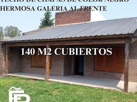 Casa en venta 140 m2 4 ambientes y amplio patio