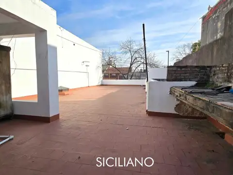 Depto Tipo Casa en Venta de 3 ambientes