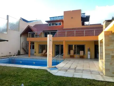 Casa en Venta en Hurlingham, USD 500.000