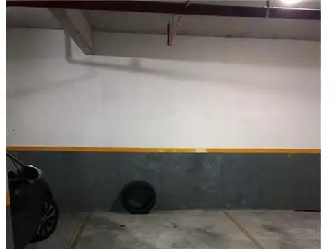 Av SAN MARTIN al 2400