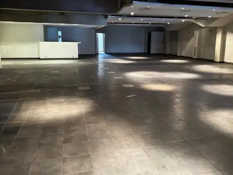Edificio Comercial en Alquiler en Caballito 1.500 m²