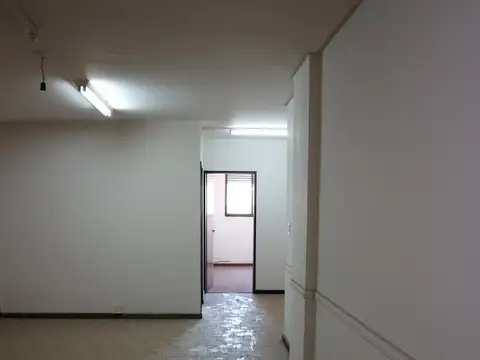Oficina en Alquiler 35 años