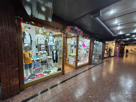 Local en Venta en Flores, USD 99.000