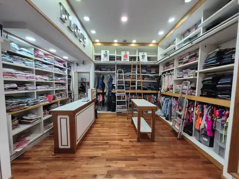 Local en Venta 50 años