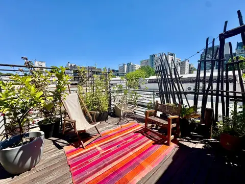 Hermoso PH 4 Ambientes con Terraza y Patio