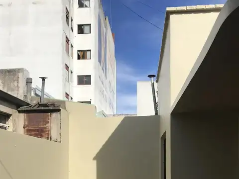 Depto Tipo Casa en Alquiler al Este