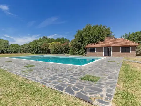 Casa en Venta en Funes, USD 1.300.000