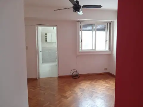 DEPTO POR AVENIDA APTO PROFESIONAL 