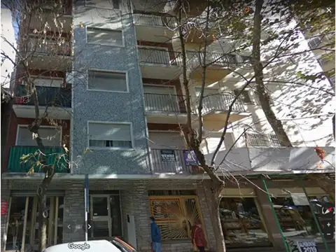 Santiago Del Estero 2000, Piso 1