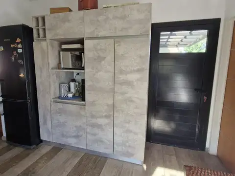 Casa en Alquiler con 1 cochera