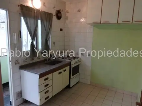 Depto Tipo Casa en Venta de 3 ambientes
