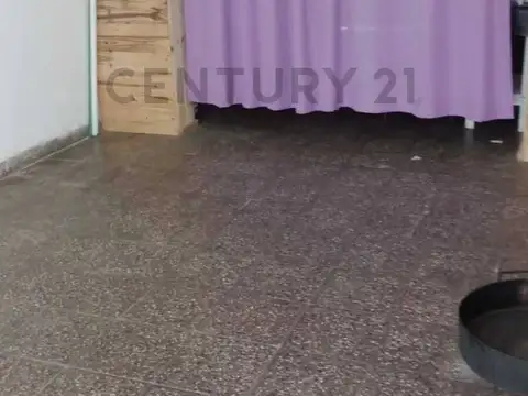 Venta - Casa y local comercial - 3 dormitorios - Bella Vista - Rosario